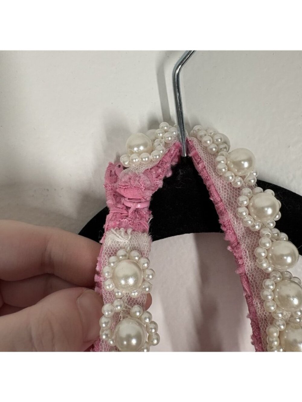 Hyacinth House Tuckernuck Women XS Pink Tweed & Pearl Petra Halter Mini Dress - Picture 10 of 13